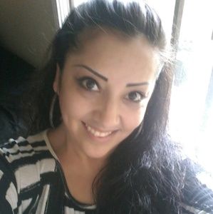 Meet your Posher, Edna